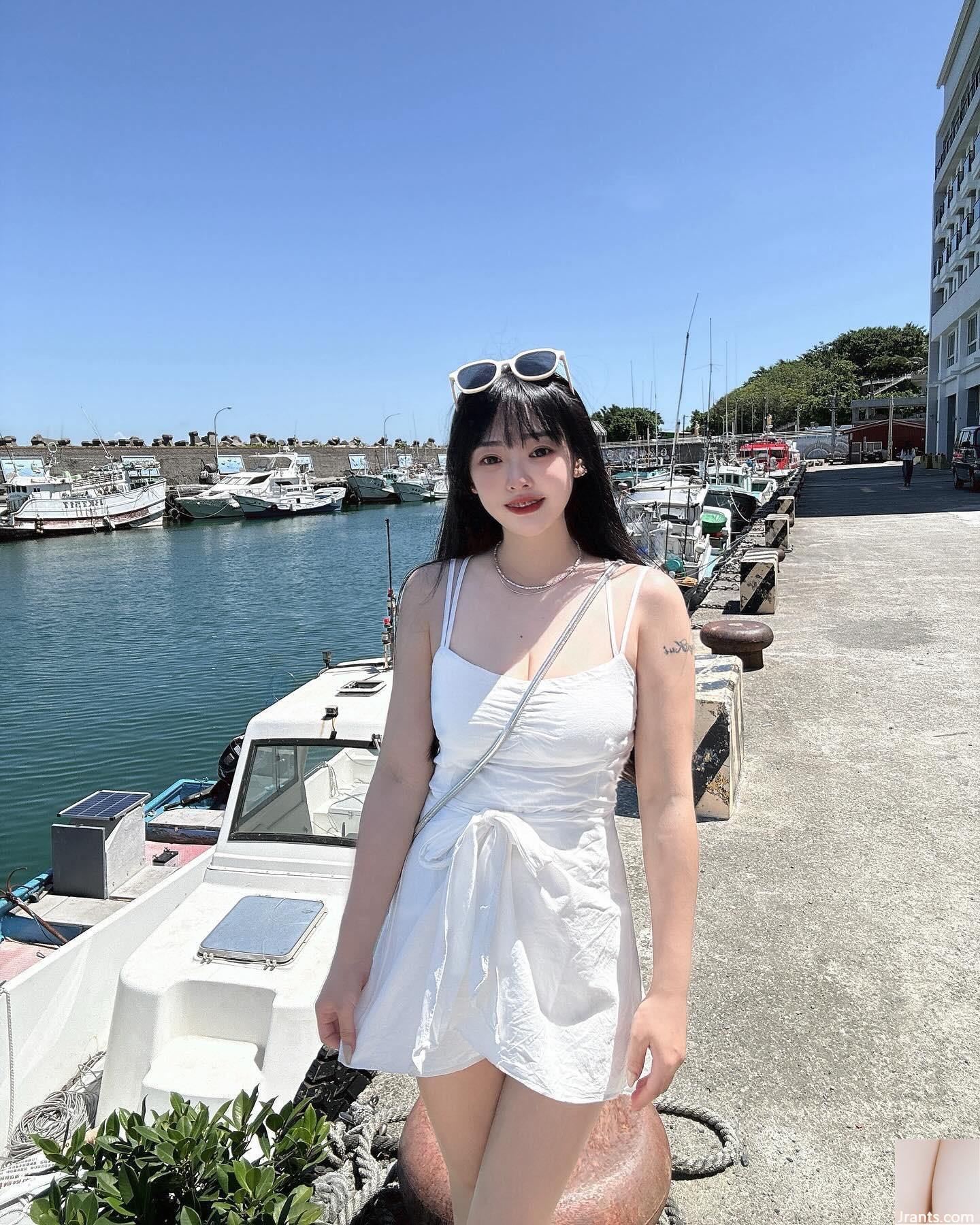 Tính năng khuôn mặt tinh khiết và tinh tế “Ke Ke” Evil và Plump Rest (14p) - Ảnh 3