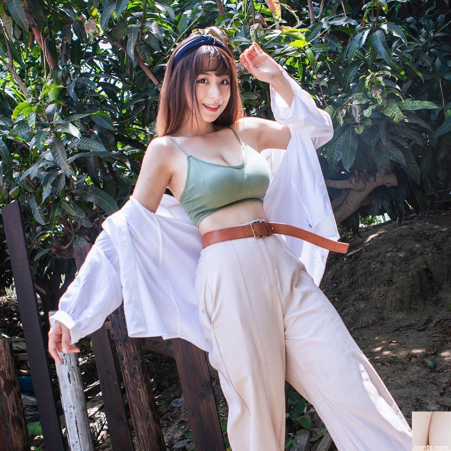 Chu vi đầy đặn quá dữ dội. - Ảnh 11