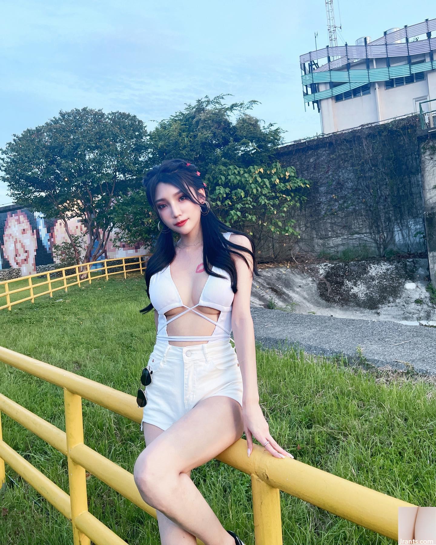 Hình dữ dội “Cen Cen” rất nóng và làm hài lòng mắt (16p) - Ảnh 13