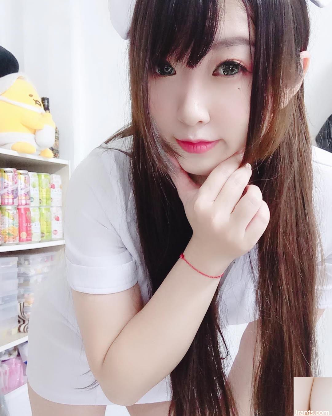 Túi vú trắng và mềm “? (Sự kết hợp hoàn hảo của sự quyến rũ của bệnh lỵ C! (13p) - Ảnh 12