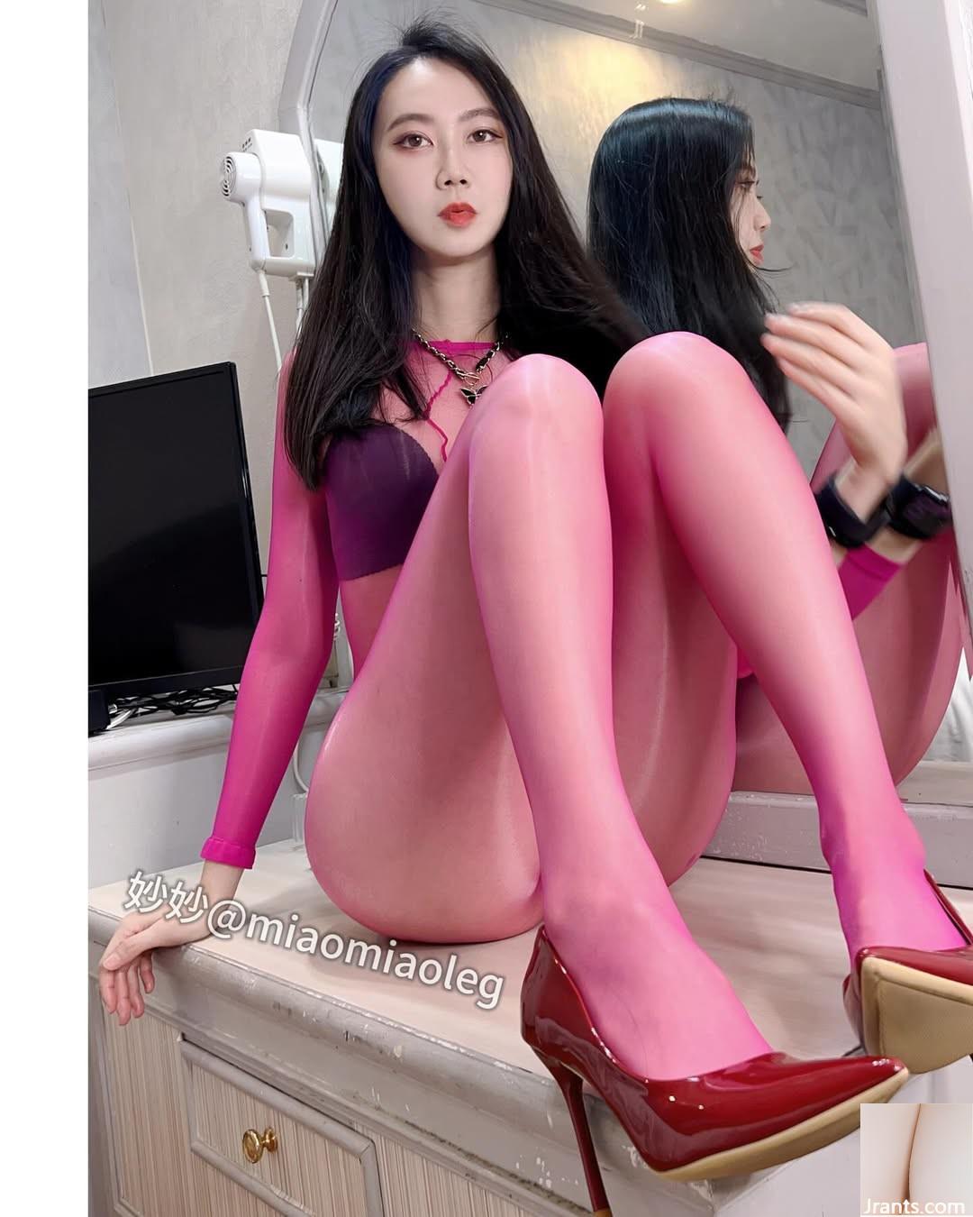 Demon nhỏ gợi cảm “Miaomiaoao” đầy đủ và nóng bỏng là hoàn hảo (26p) - Ảnh 10