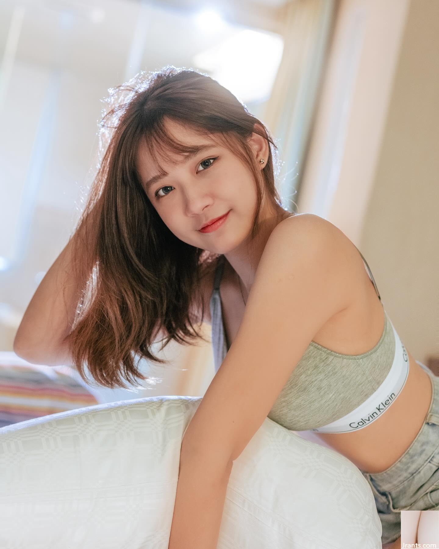 Nữ thần chân dài “Baoni” thắt chặt thắt lưng của cô ấy và quá sexy (17p) - Ảnh 14