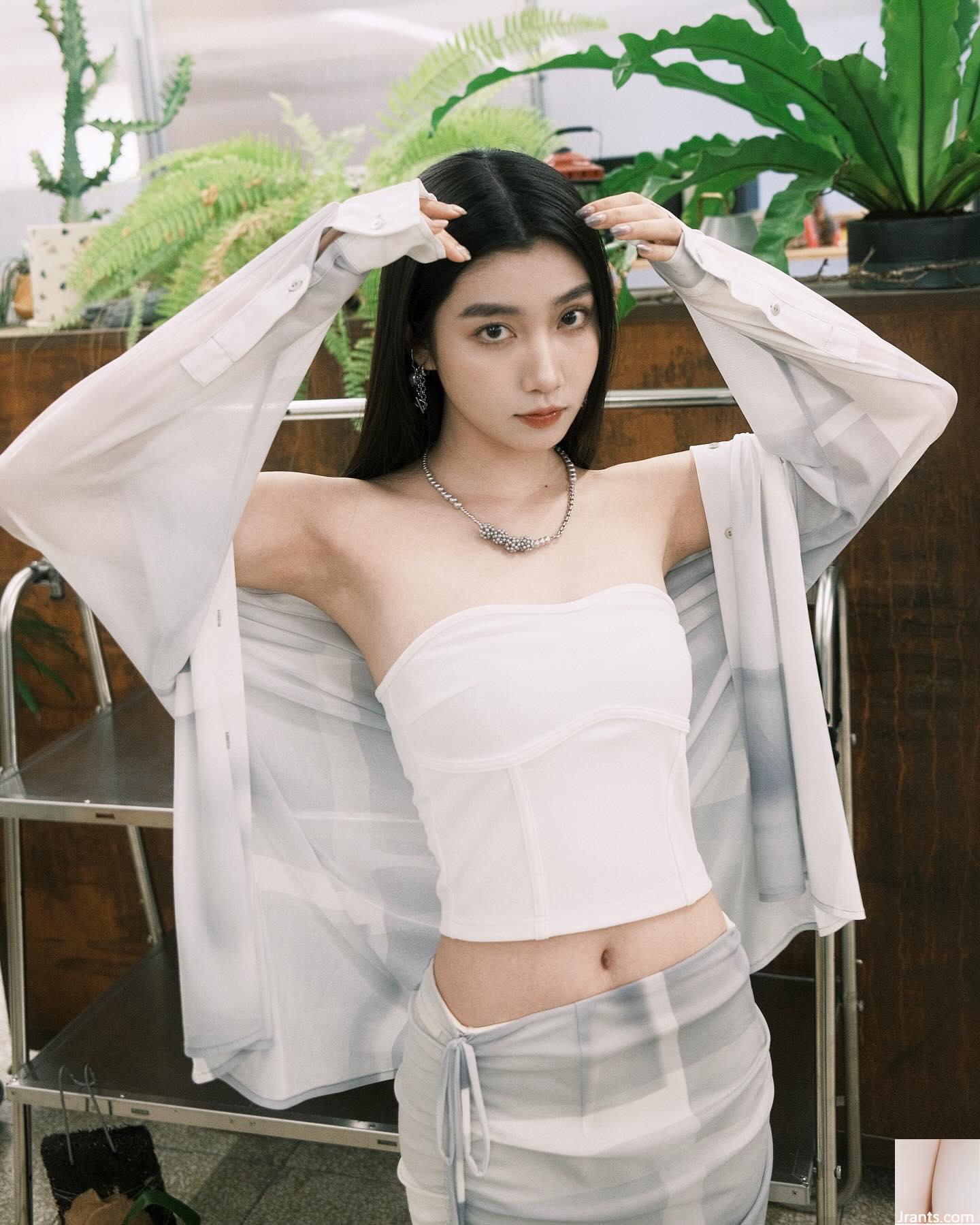 Ngoại hình ngọt ngào “Chen Yijia_sabrina” có các đặc điểm khuôn mặt tinh khiết và tinh tế (15p) - Ảnh 11