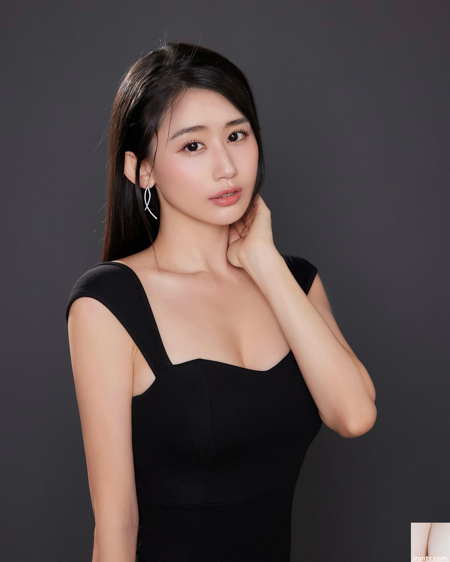 Đôi chân tuyệt đẹp và hình dáng đẹp “Carina” có sự kết hợp hoàn hảo giữa sự thanh lịch và quyến rũ! (16p) - Ảnh 8