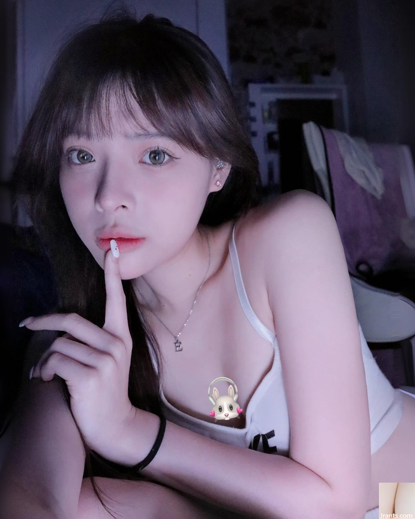 Các đặc điểm trên khuôn mặt thuần khiết và tinh tế là “Ru. Em gái Nho giáo”, người chỉ đơn giản là một nàng tiên xuống Trái đất (16p) - Ảnh 16