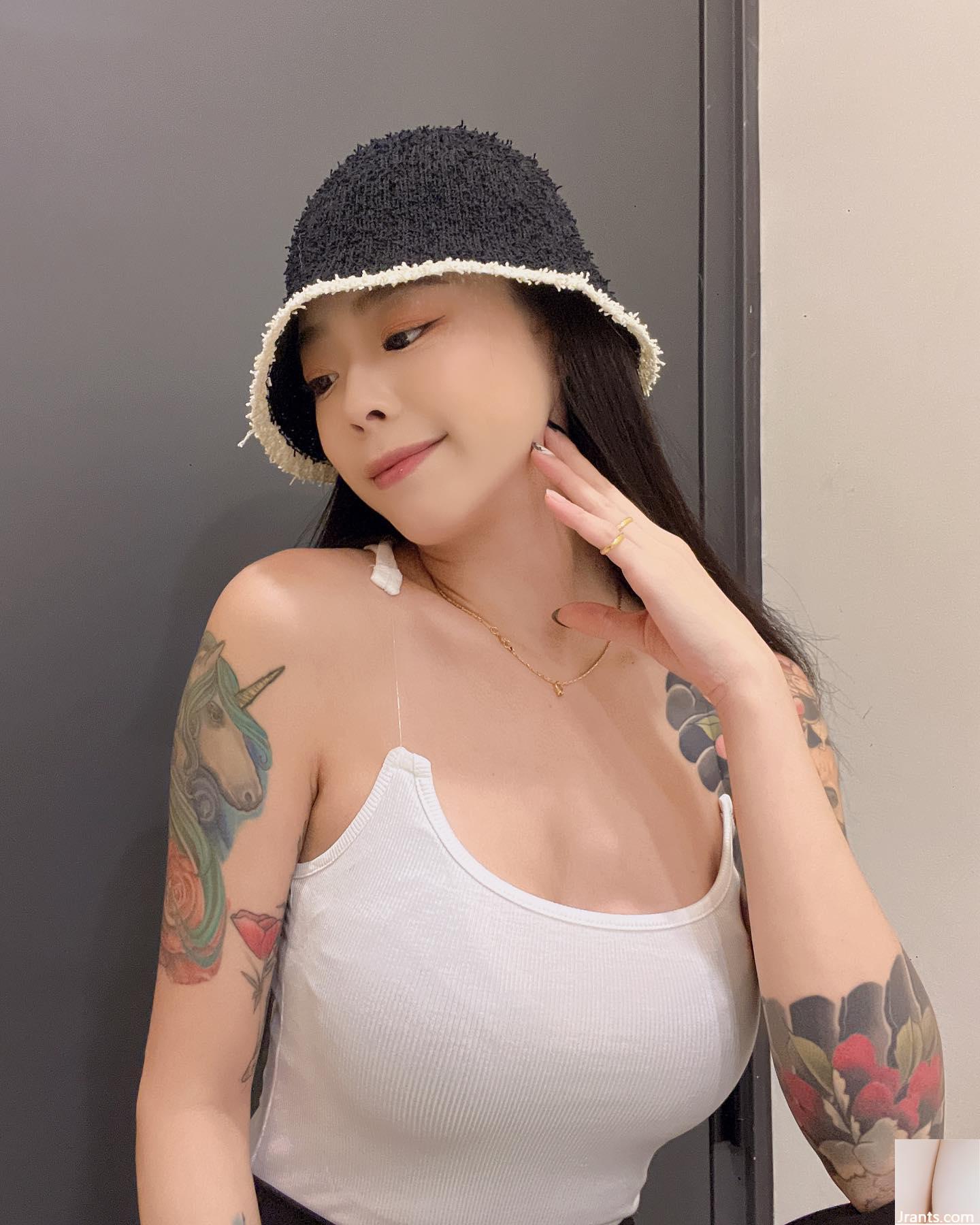 Tính khí giống như nữ hoàng “Taichung Shuqi” bắn phá tầm nhìn của bạn bằng một viễn cảnh nóng bỏng (19P) - Ảnh 12