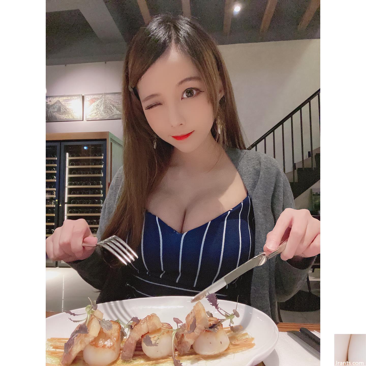 Demon nhỏ gợi cảm “Cai Tinging” có một nhân vật cong hoàn hảo là ngây ngất (19p) - Ảnh 7