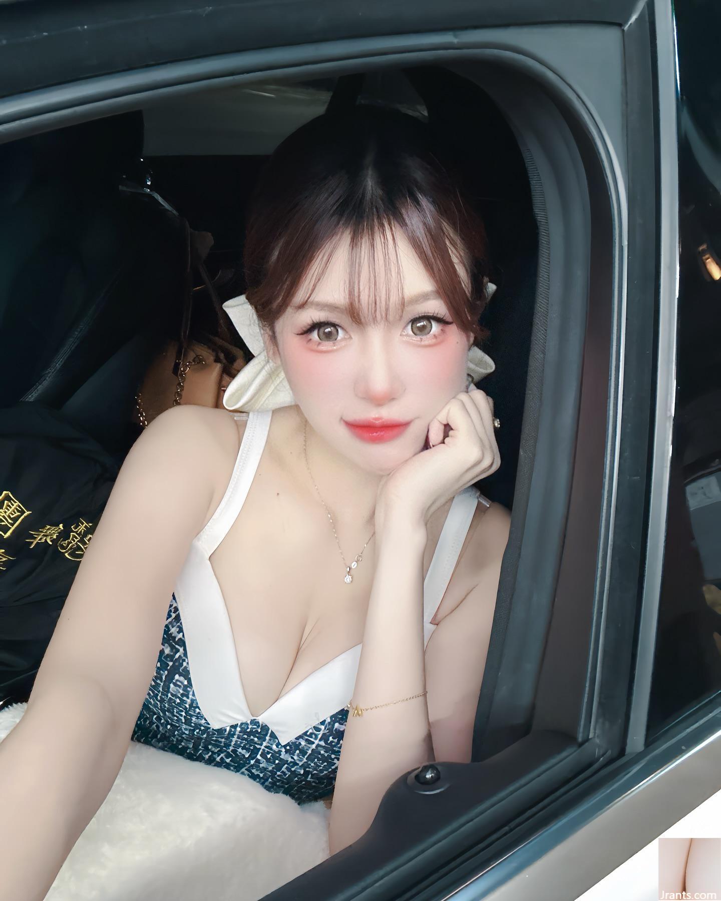 Cơ thể nóng bỏng “Vivi” là siêu bắt mắt và bộ ngực lớn không thể chịu đựng được (20p) - Ảnh 14