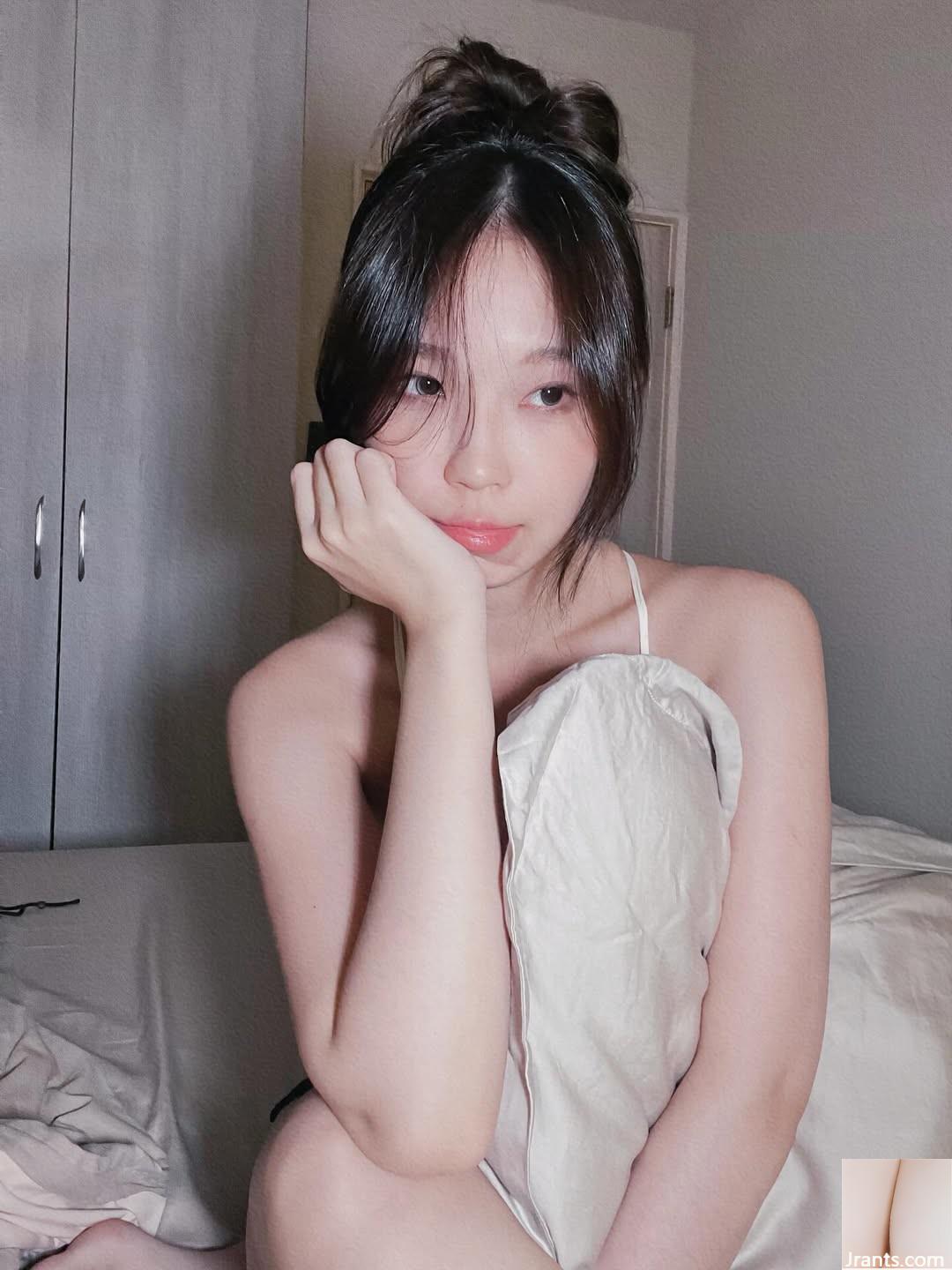 Nụ cười ngọt ngào của “Xuân Xuân’er” thật duyên dáng và vô cùng quyến rũ. Hãy ngắm nhìn cô ấy (10P) - Ảnh 2