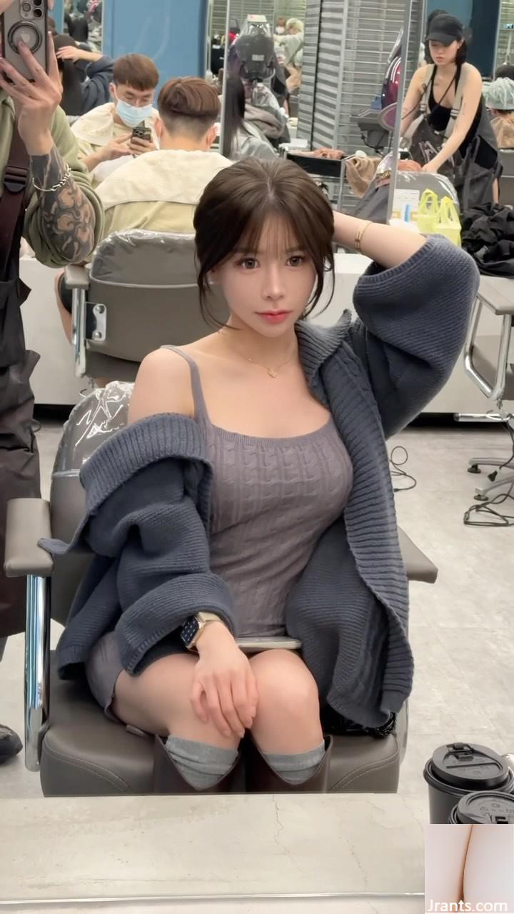 Đường cong hoàn hảo “Kubi Lin Yixuan” Nụ cười ngọt ngào và Tính khí đầy đủ điểm số (33p) - Ảnh 29