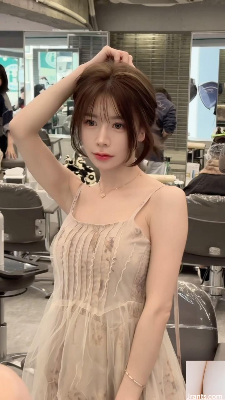 Đường cong hoàn hảo “Kubi Lin Yixuan” Nụ cười ngọt ngào và Tính khí đầy đủ điểm số (33p) - Ảnh 30