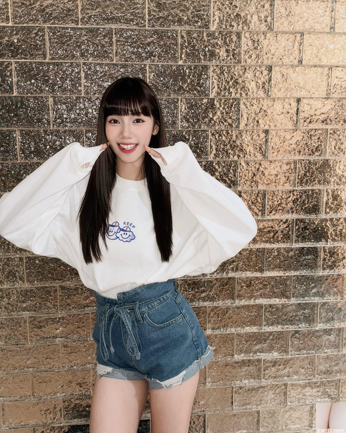 Đường cong gợi cảm của “Abby Lin Xialei” đột nhiên xuất hiện trong rãnh sâu rất hấp dẫn! - Ảnh 33