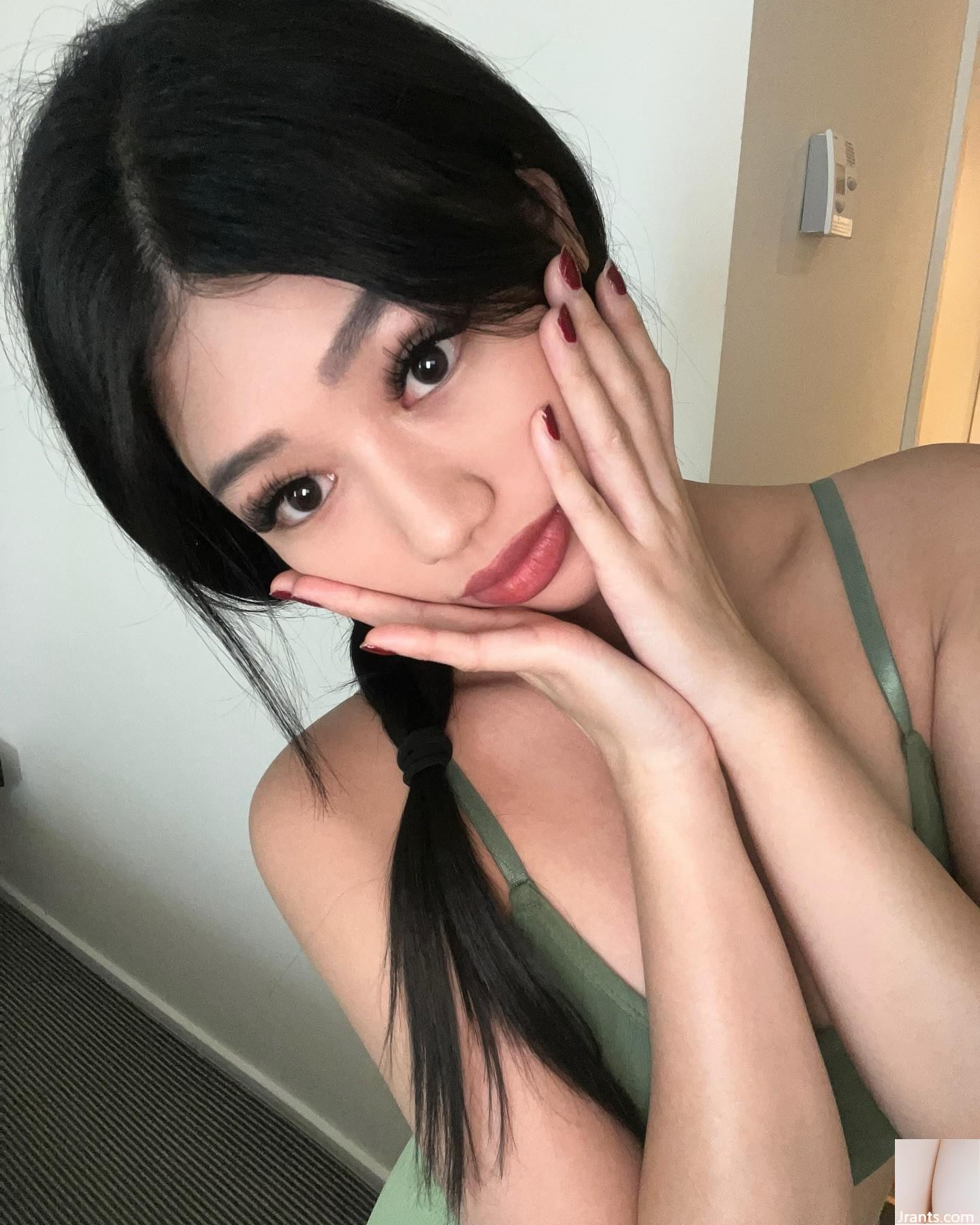 Người tiếp viên hàng không gợi cảm của Malaysia Jewel Goh (12p) - Ảnh 9