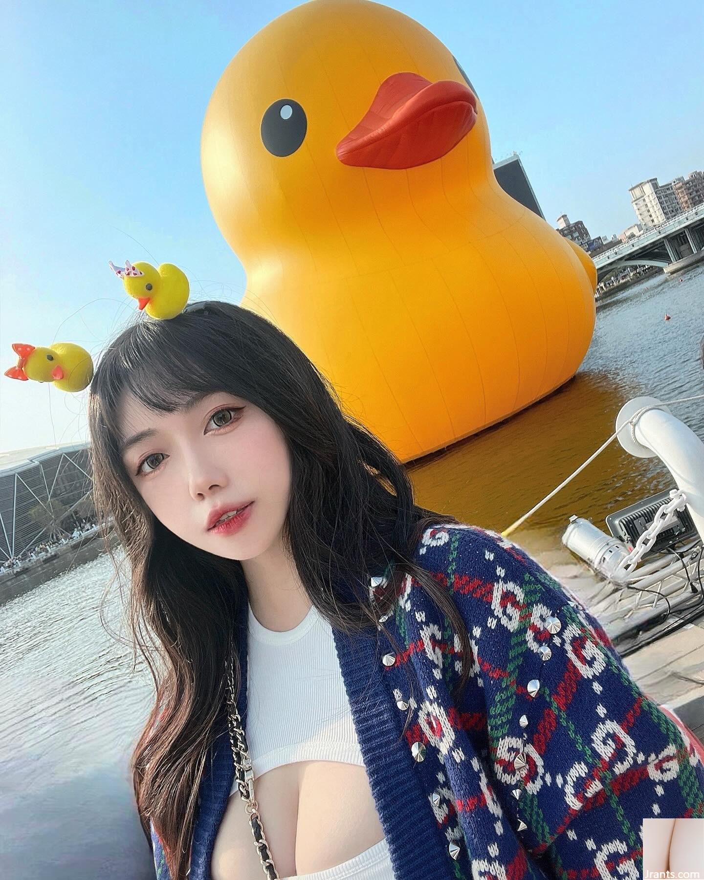 Cô gái xinh đẹp của Nagamatsu “Alice WWU” có một nhân vật rất xấu xa (37p) - Ảnh 37