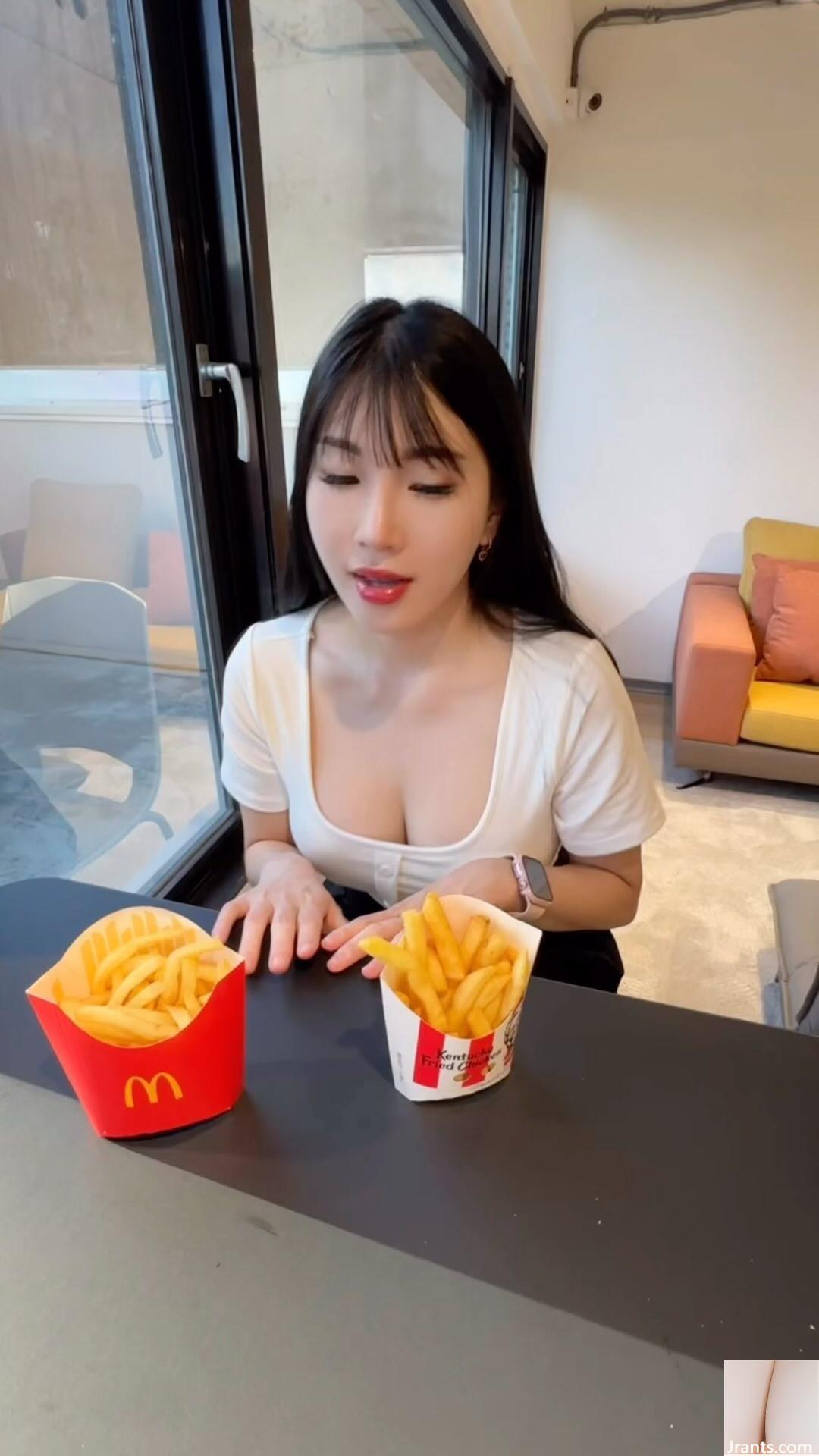 Hình ảnh nóng bỏng “Ariea Chen” sắp xuất hiện và nó sẽ được chìm ngay từ cái nhìn đầu tiên (49p) - Ảnh 31