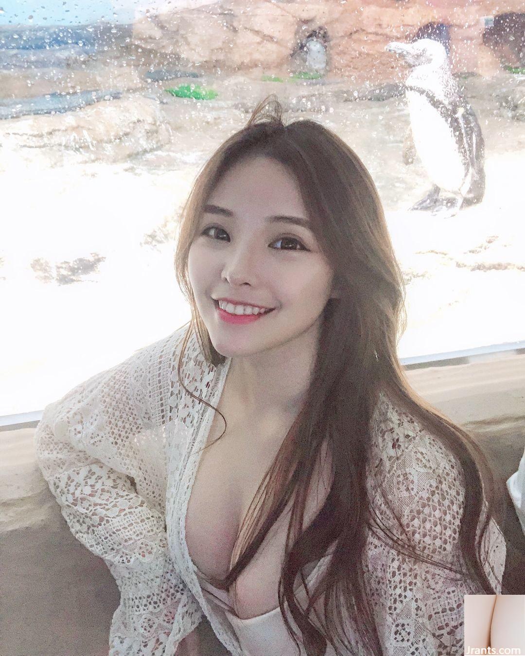 Nụ cười ngọt ngào là trên đôi mắt. - Ảnh 19