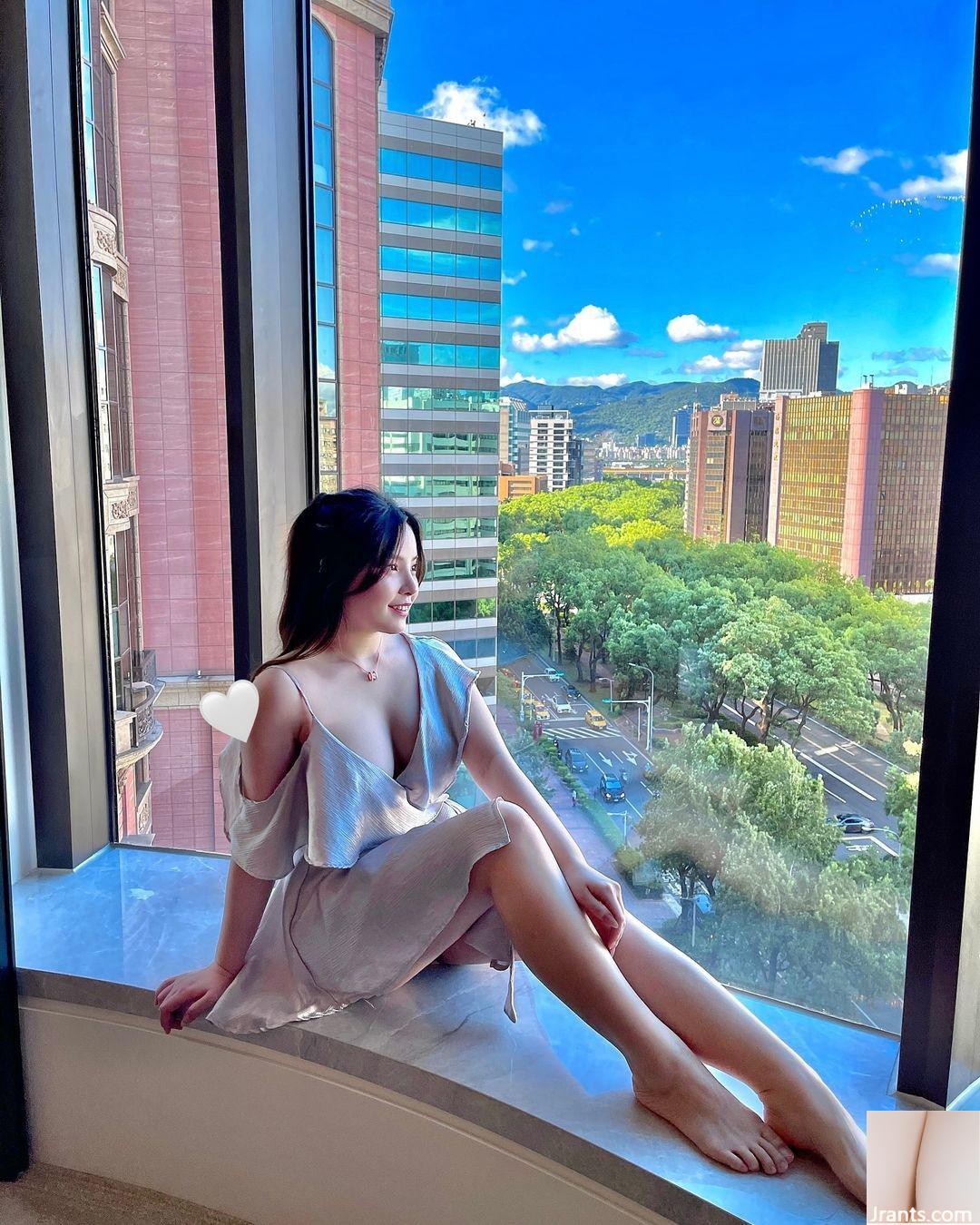 Nụ cười ngọt ngào là trên đôi mắt. - Ảnh 33