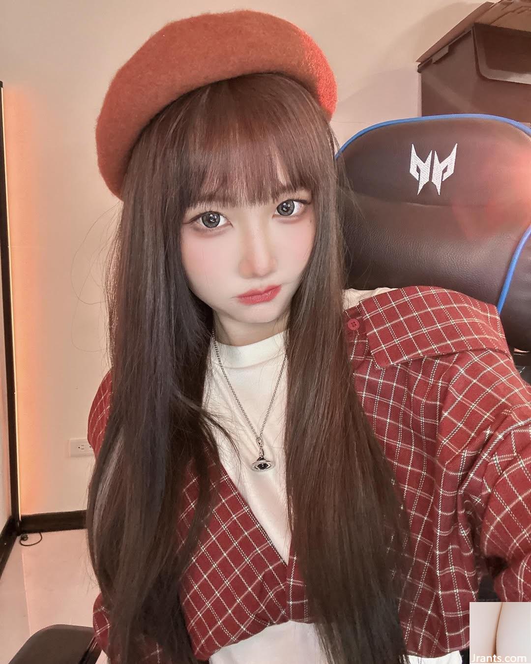 “Alpha Afa” có khuôn mặt quyến rũ, đôi mắt sâu và thần thái, độ nóng bỏng tận trời xanh (10P) - Ảnh 10