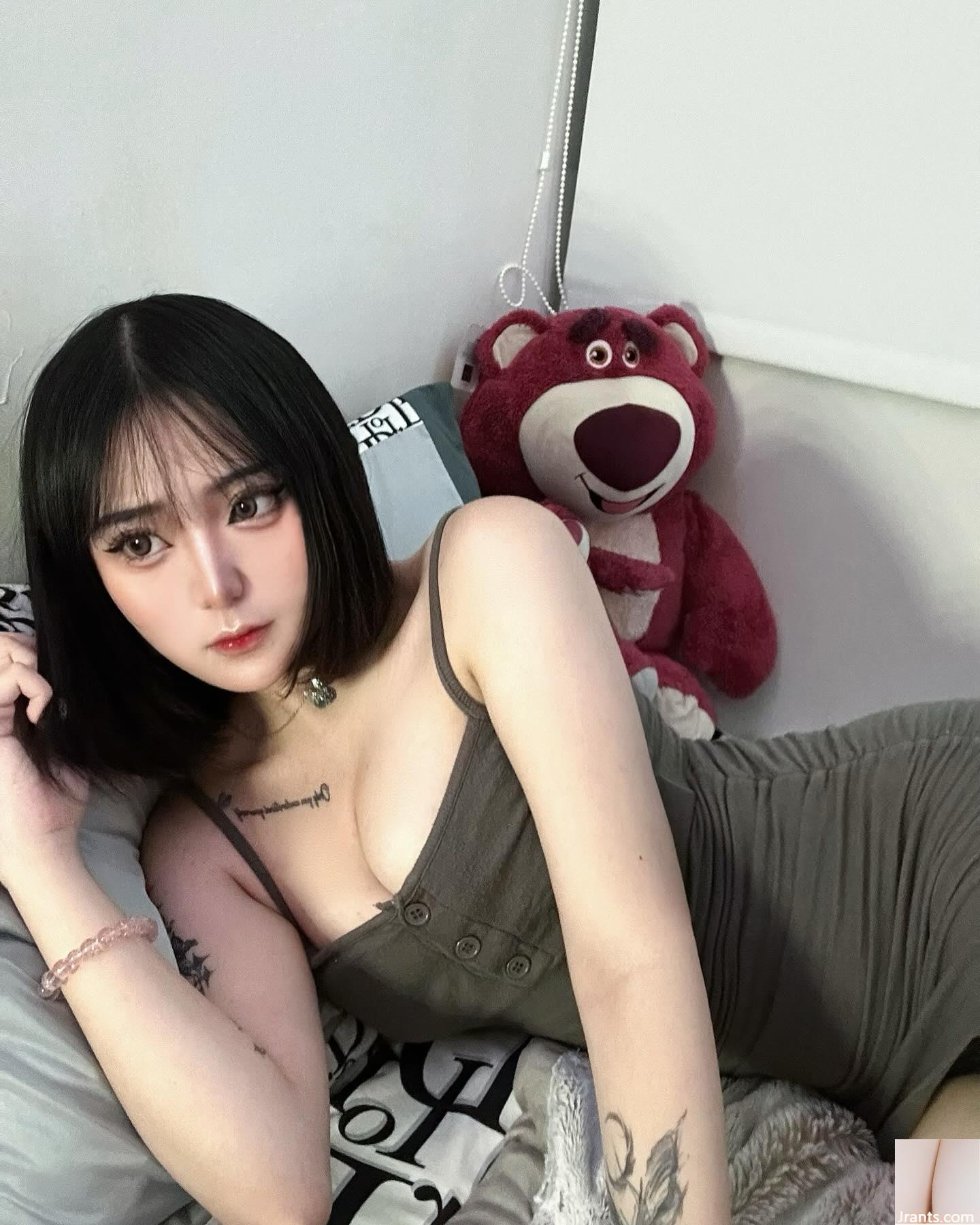 “QE_WSS” của bạn gái xinh đẹp có một chương trình phát sóng vẻ đẹp rất quyến rũ và xinh đẹp (34p) - Ảnh 25