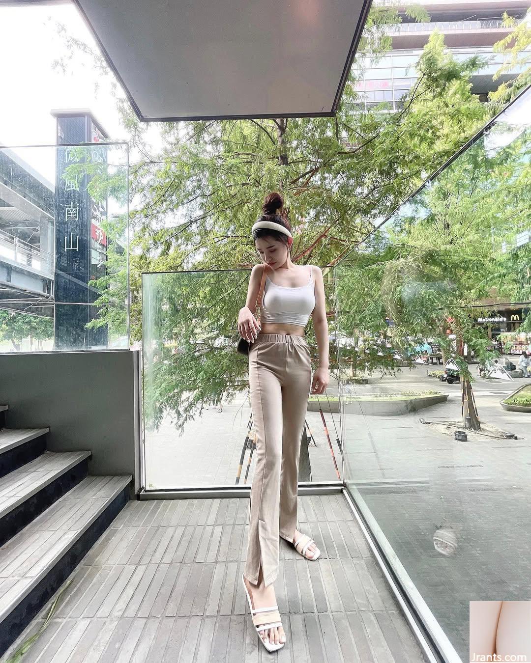 Khuôn mặt thiên thần - Ảnh 23