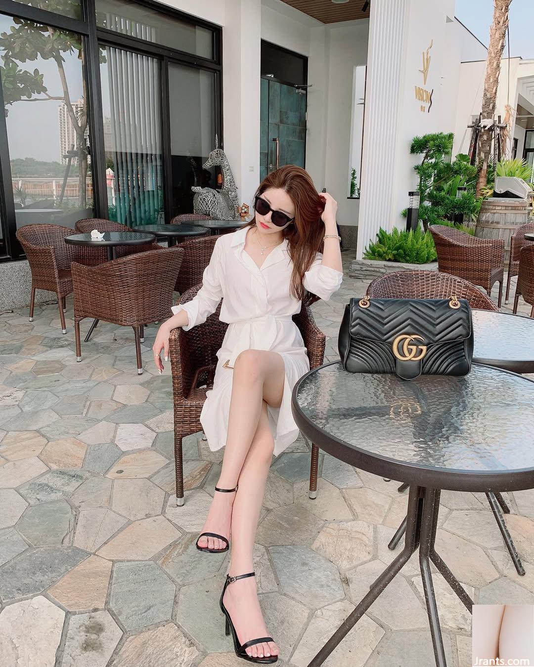 Khuôn mặt thiên thần - Ảnh 8