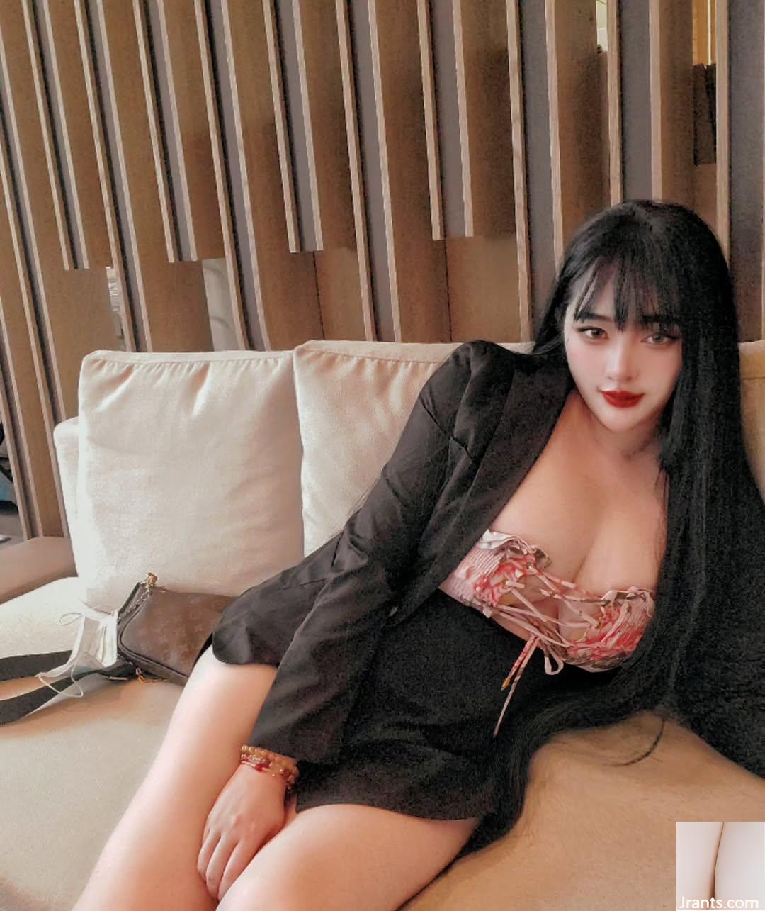 Vòng eo hoàn hảo “Huang Jing” ngực đẹp sắp xuất hiện (35p) - Ảnh 3