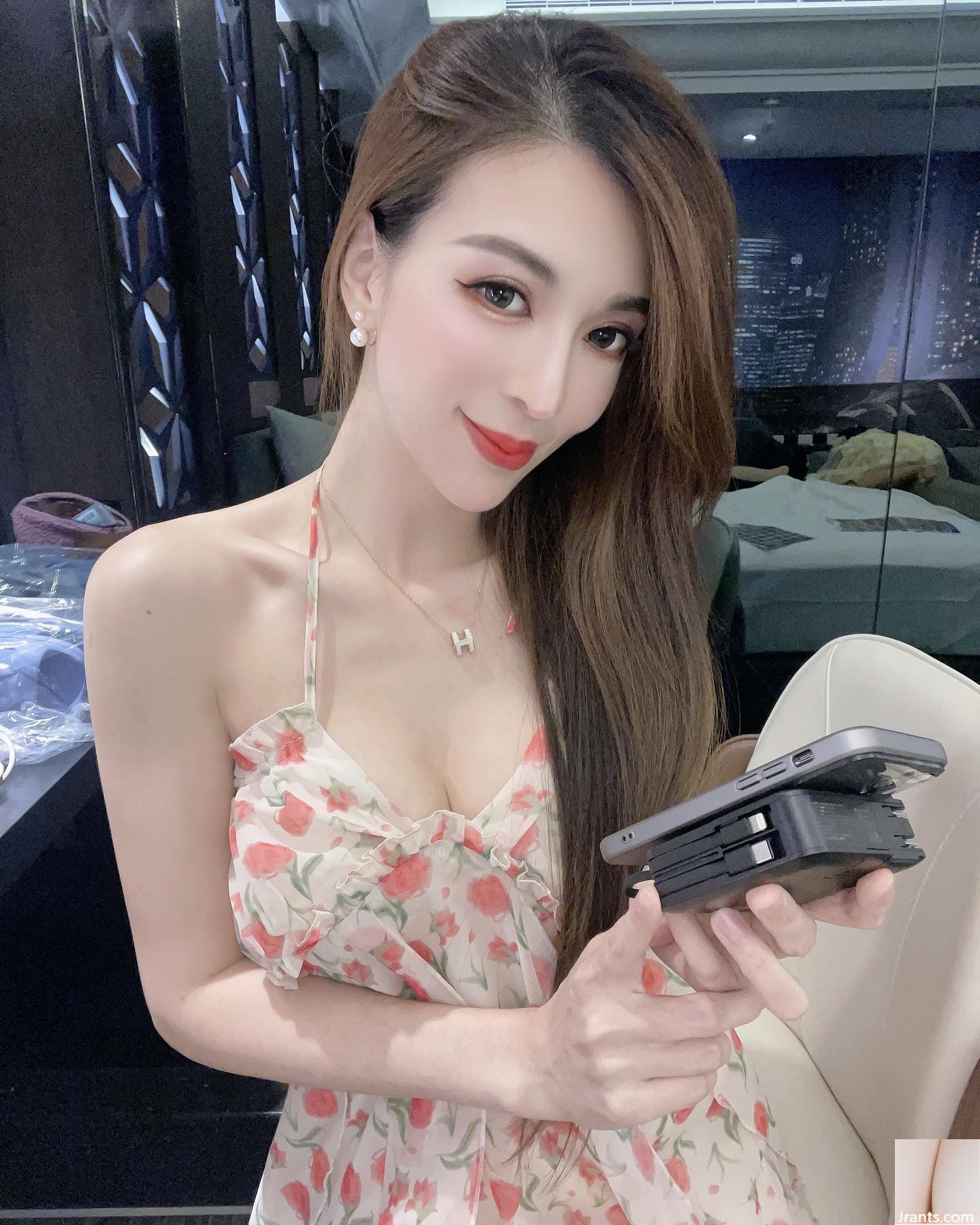 Vú trắng và mềm “Keni Alina” quá gây chết người đối với bất kỳ ai để chịu được sự cám dỗ (35p) ( - Ảnh 19