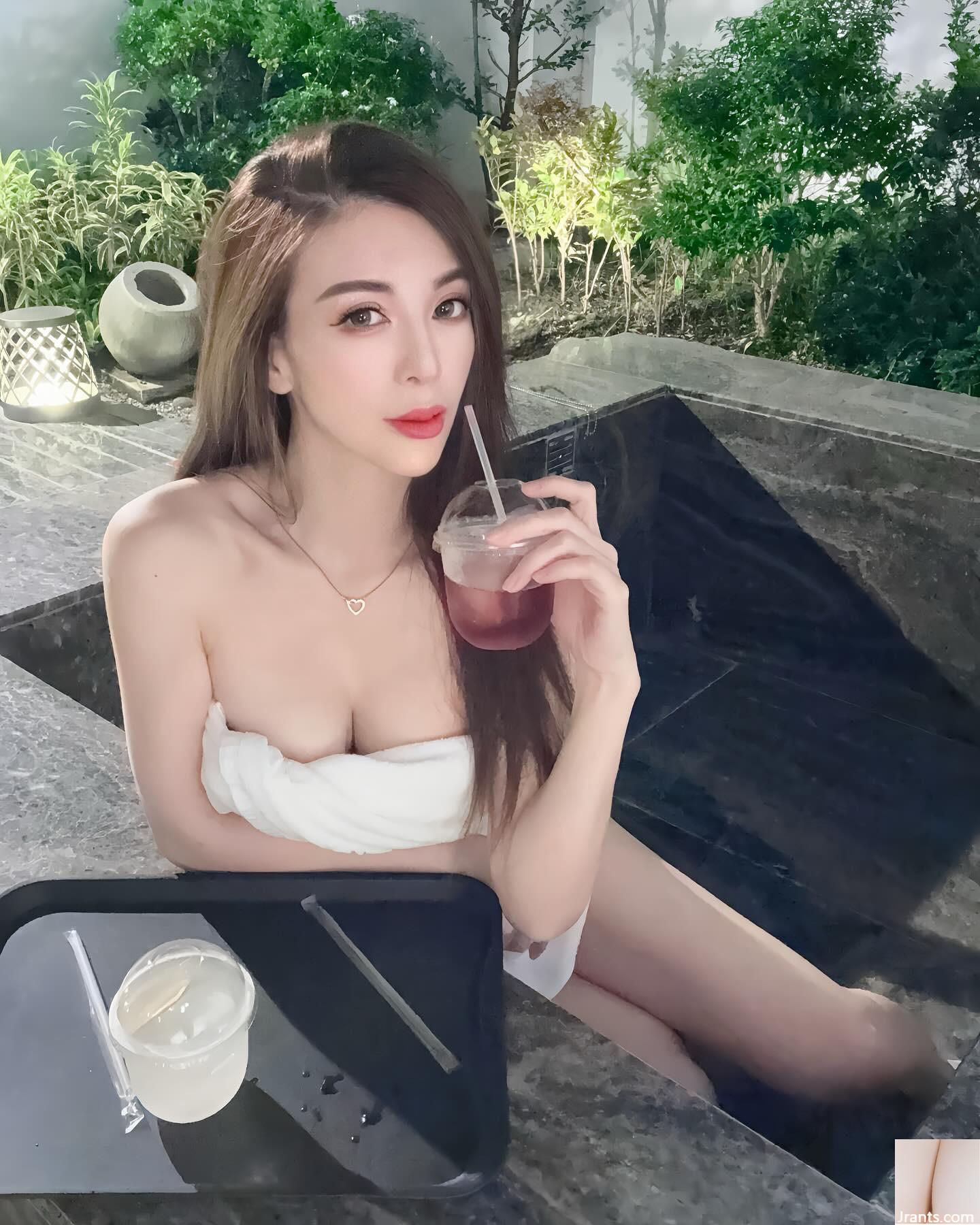 Vú trắng và mềm “Keni Alina” quá gây chết người đối với bất kỳ ai để chịu được sự cám dỗ (35p) ( - Ảnh 23