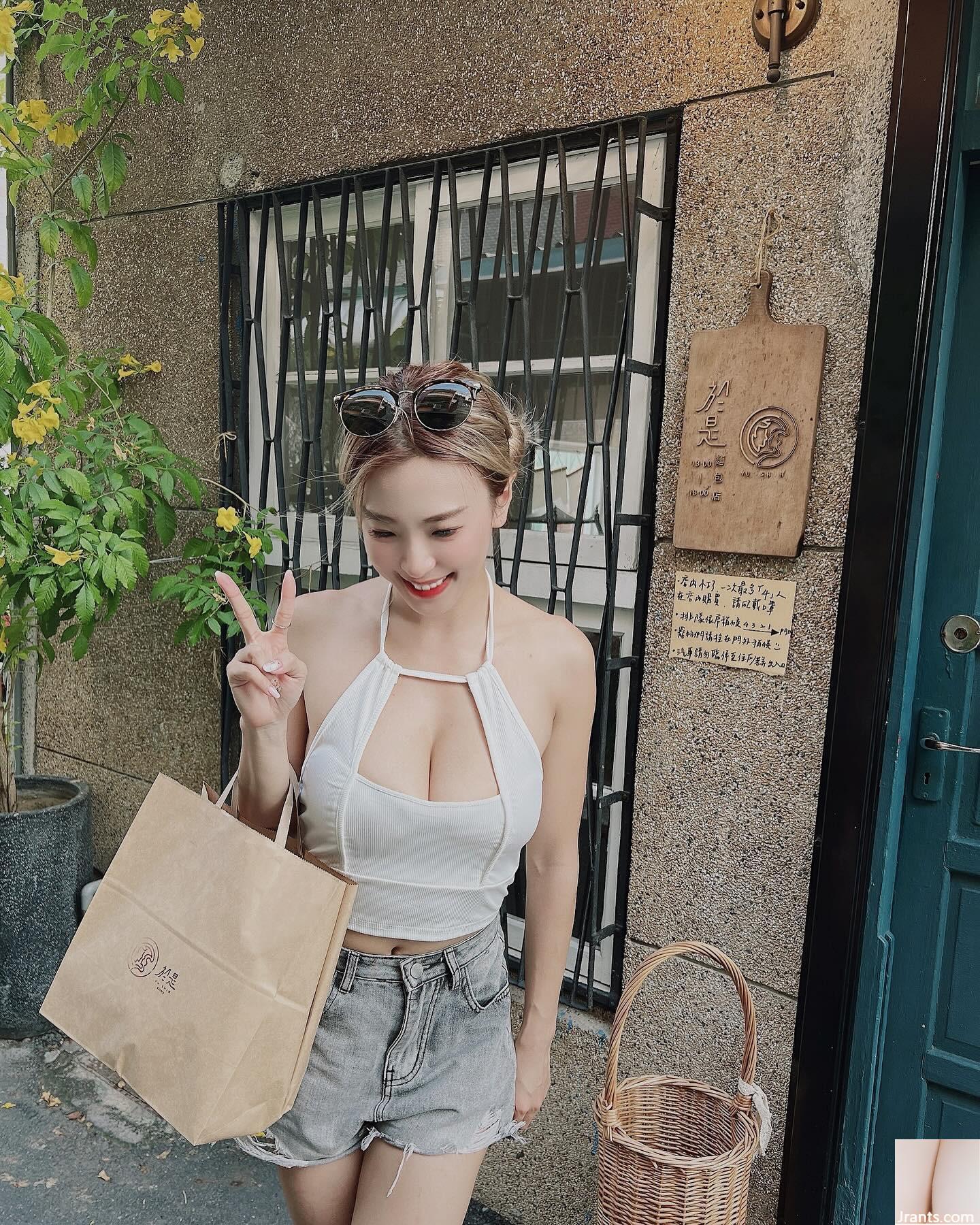 Các hình ảnh bắt mắt khác nhau “Zhao Beier | Bella” Evil và Plump Rest (39p) - Ảnh 29