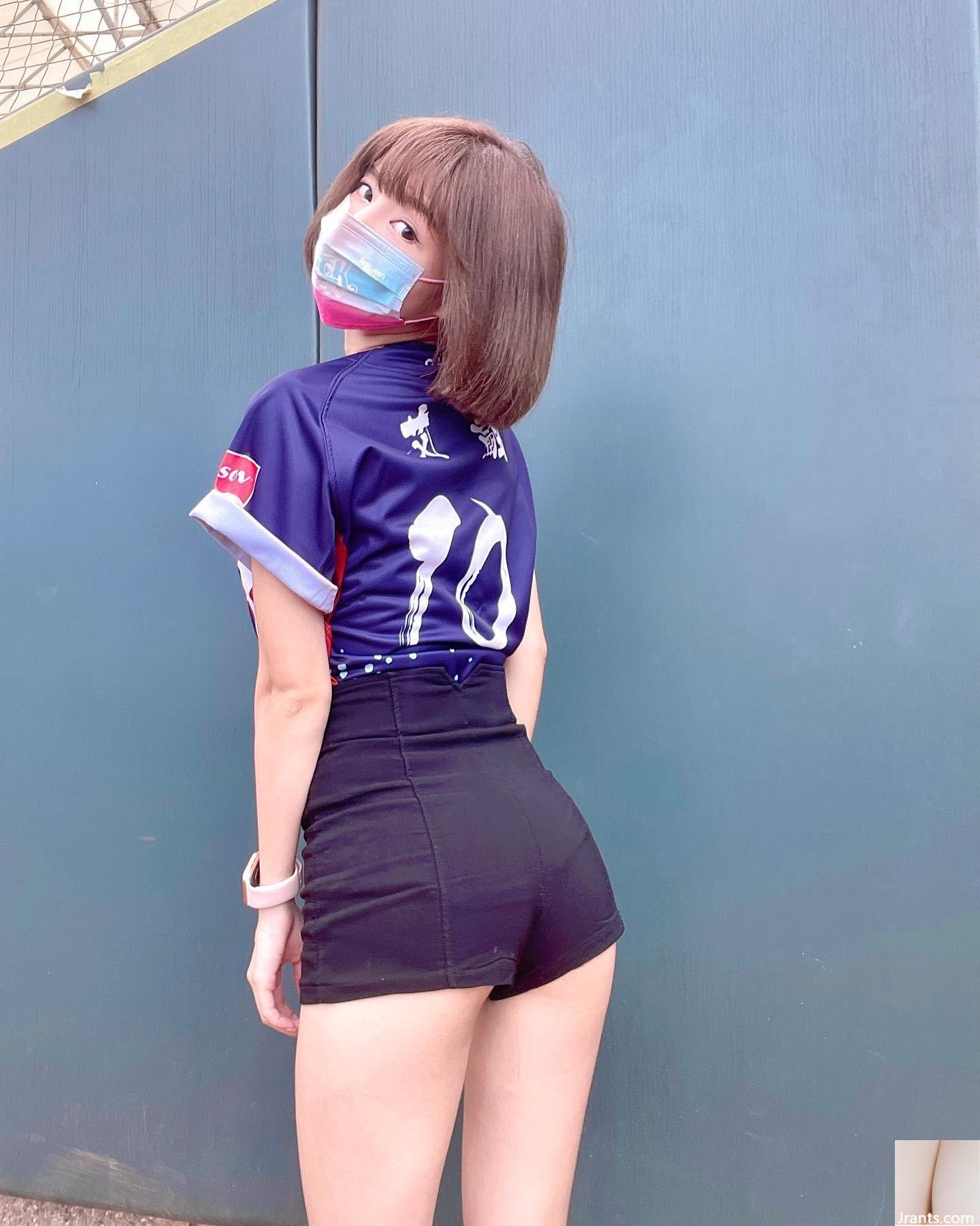 Đội cổ vũ Đài Loan MC Nữ thần Lrene Lin Airong (7P) - Ảnh 4