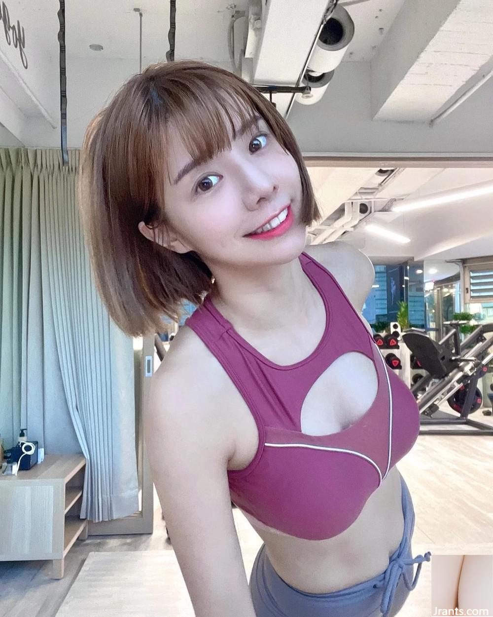 Ai có thể đứng trên những đường cong duyên dáng của “Lin Airong” trong tính khí! - Ảnh 4