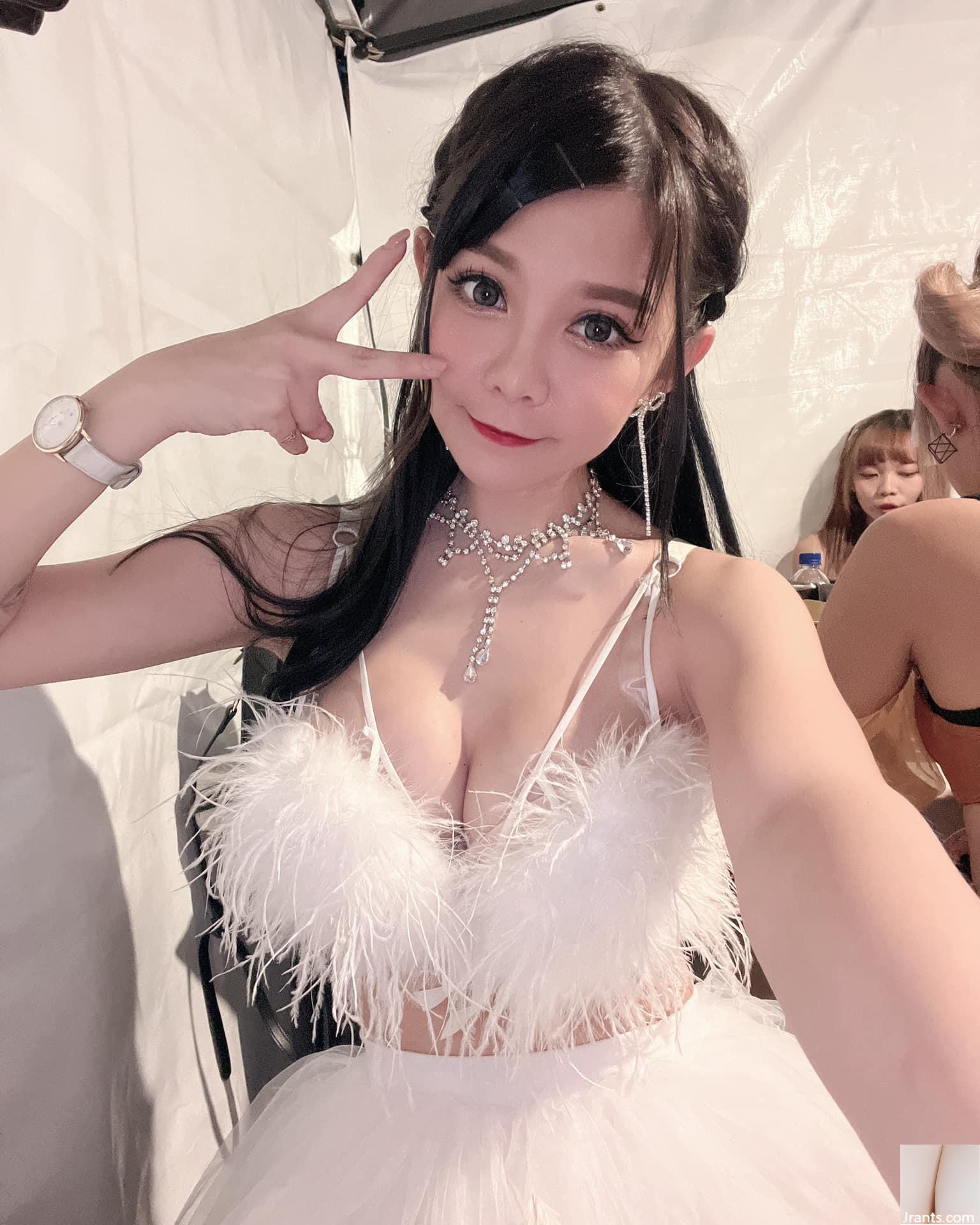 Cô gái nóng bỏng nhất “Bunny” trang phục cắt thấp làm cho cư dân mạng bị mê hoặc (13p) - Ảnh 7