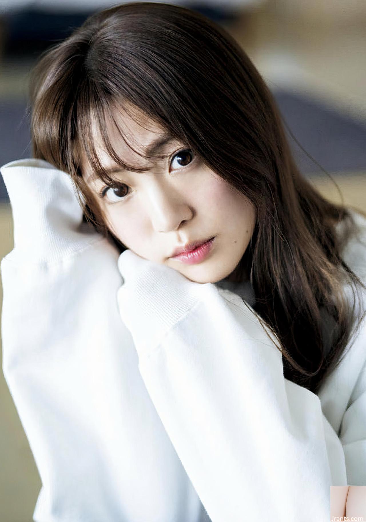 (Shida Tomomi) Một khuôn mặt đẹp trai khiến mọi người không thể bỏ qua … một cảm giác tình yêu đầy đủ (38p) - Ảnh 2