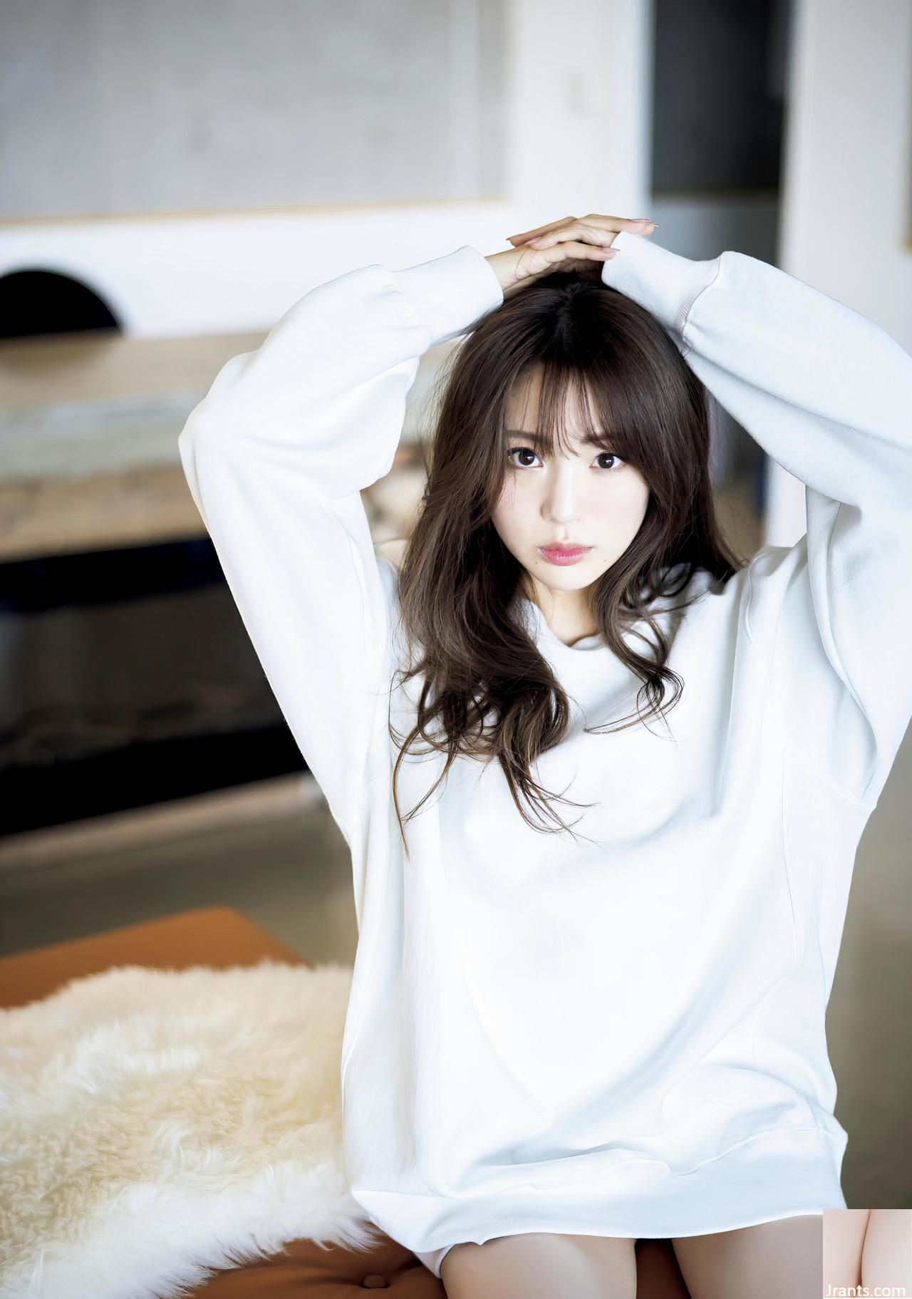 (Shida Tomomi) Một khuôn mặt đẹp trai khiến mọi người không thể bỏ qua … một cảm giác tình yêu đầy đủ (38p) - Ảnh 8