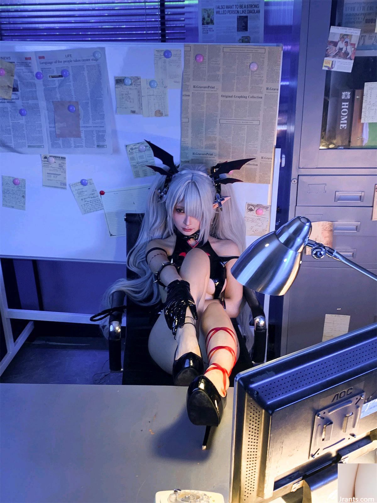 Chunmomo-Azure Blue Silver Mirror Iori (190p) - Ảnh 23