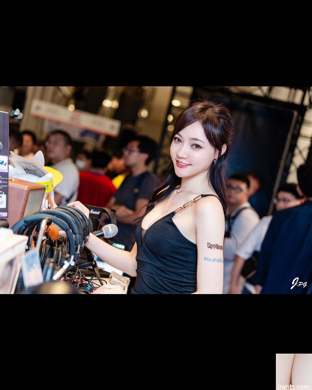 Vóc dáng cao cấp “Su Xiaoli” có bộ ngực tròn trịa và đầy đặn với đường cong bắt mắt (45P) - Ảnh 28