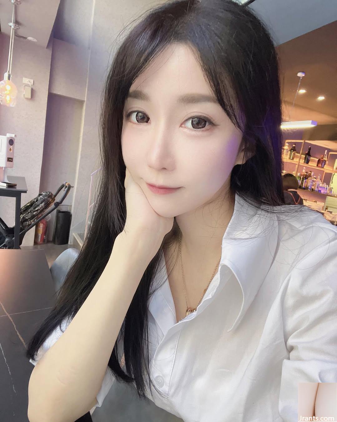 Phong cách quyến rũ “E) Khoe vóc dáng không giới hạn, tư thế thon thả và siêu gợi cảm (37P) - Ảnh 27