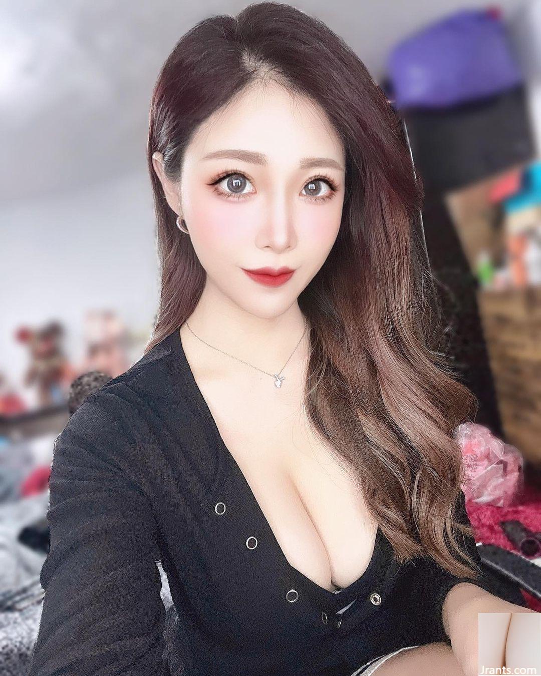 Vụ nổ gợi cảm (Ting Yi” có thân hình đáng kinh ngạc và khó có thể che giấu sự phấn khích của cô ấy chỉ bằng cách nhìn vào nó (39P) - Ảnh 10