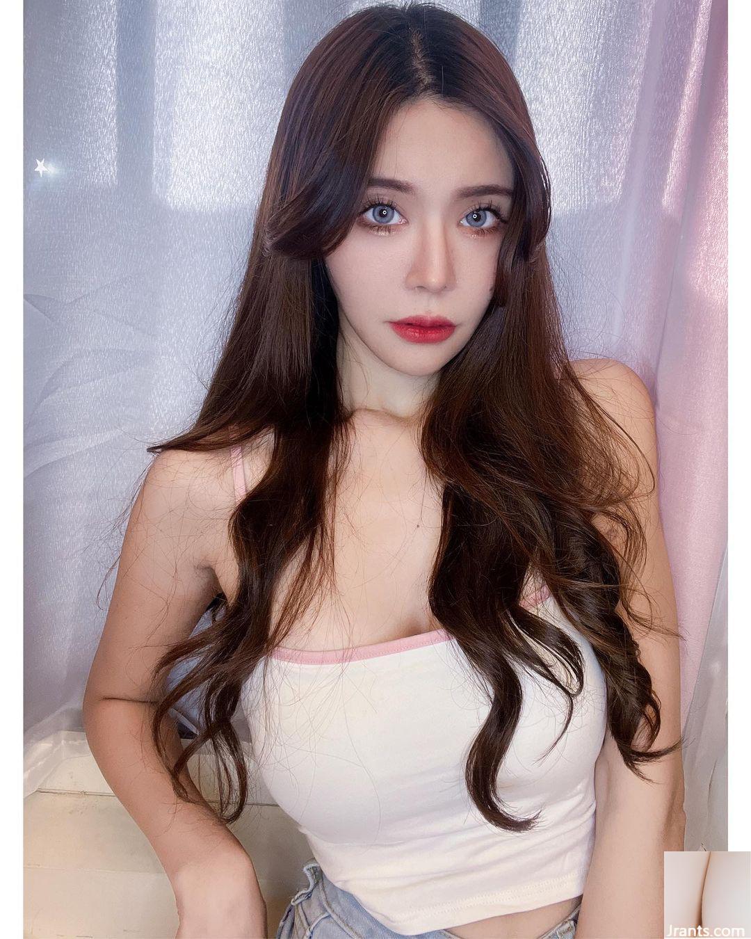 Ngoại hình quyến rũ của người mẫu nóng bỏng “Molly” đã thu hút sự chú ý (37P) - Ảnh 6