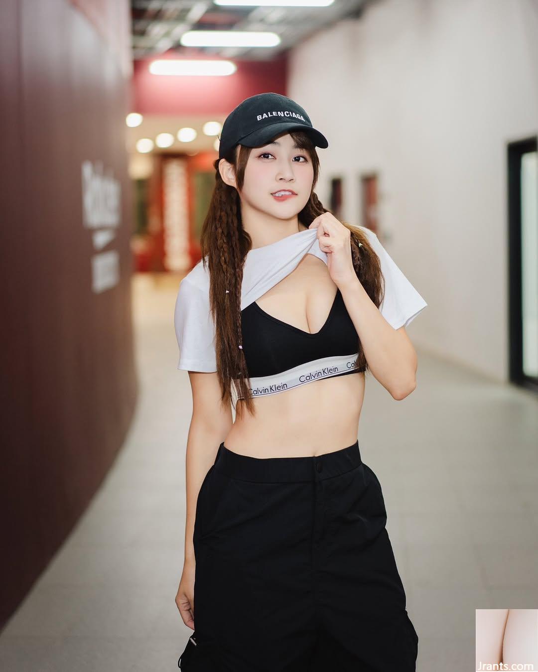 “Chen Yi” có ngoại hình siêu bắt mắt và sức quyến rũ gợi cảm đến Hụt hơi (32P) - Ảnh 20