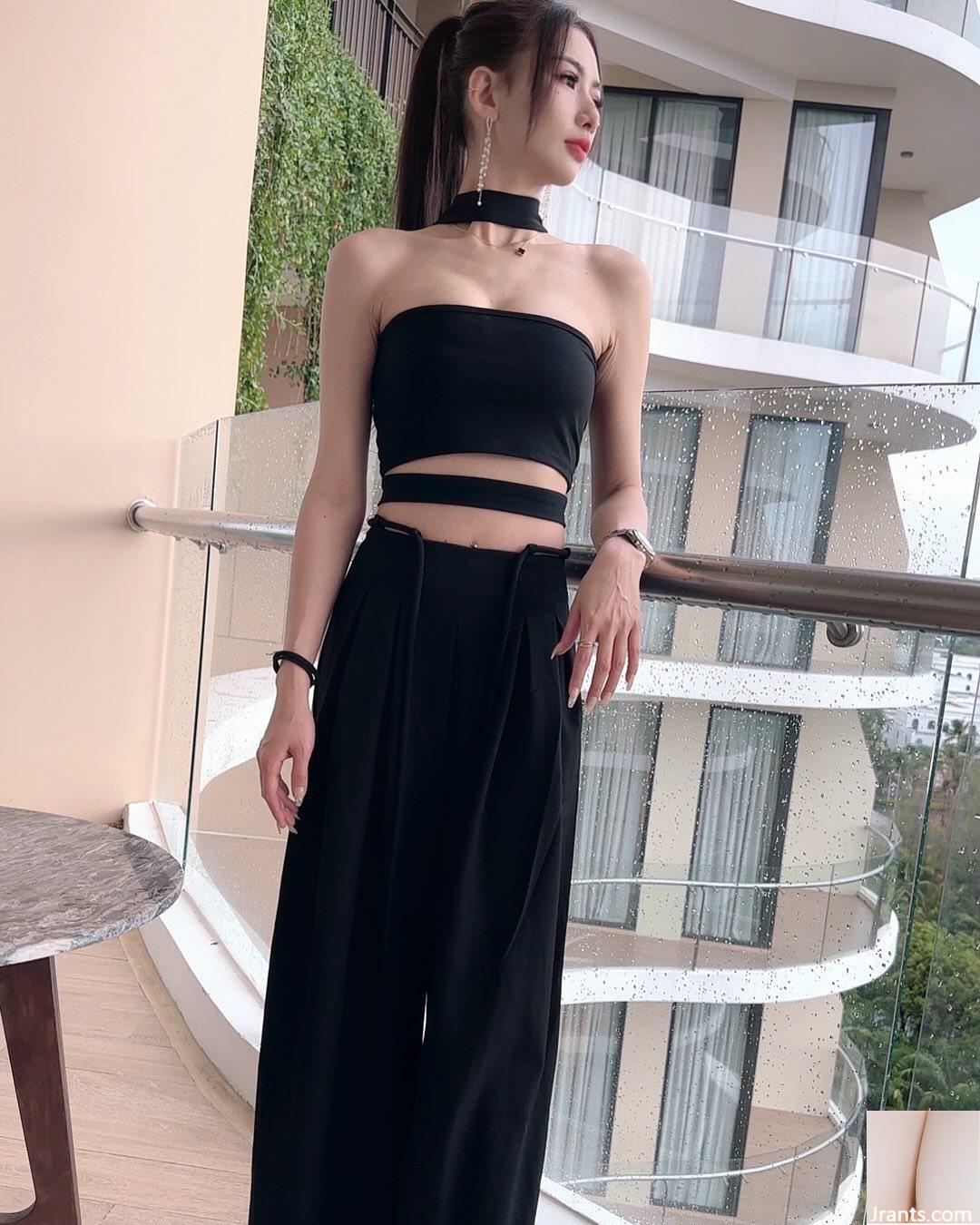 Bộ ngực nở nang của “Cai Mitch” hơi lộ ra và đường cong vô cùng quyến rũ (39P) - Ảnh 29