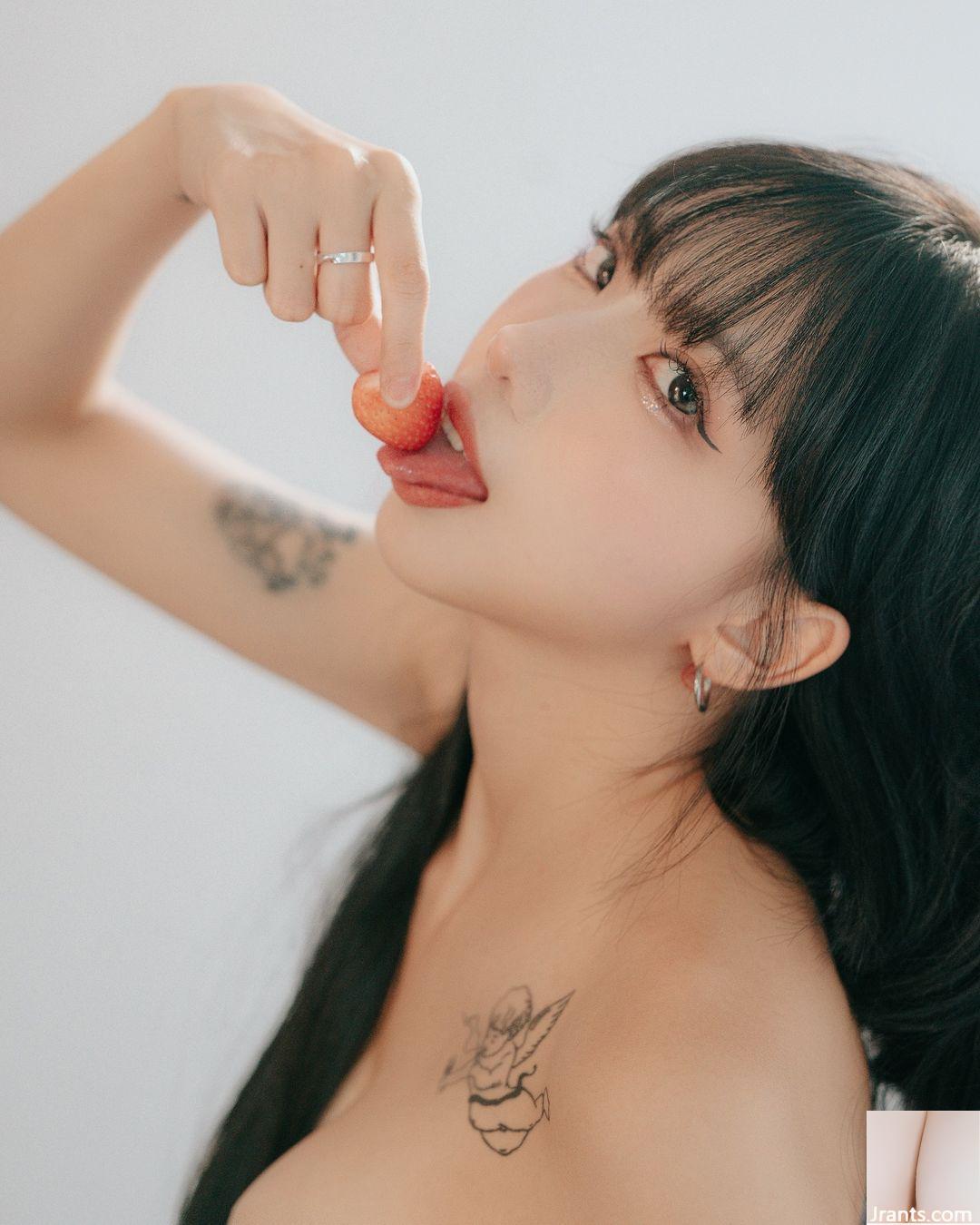 Khí chất thanh tao bất khả chiến bại của “Taotao” khí chất dâm đãng không ngừng quyến rũ, túi ngực trắng nõn và mềm mại đầy đặn (40P) - Ảnh 20