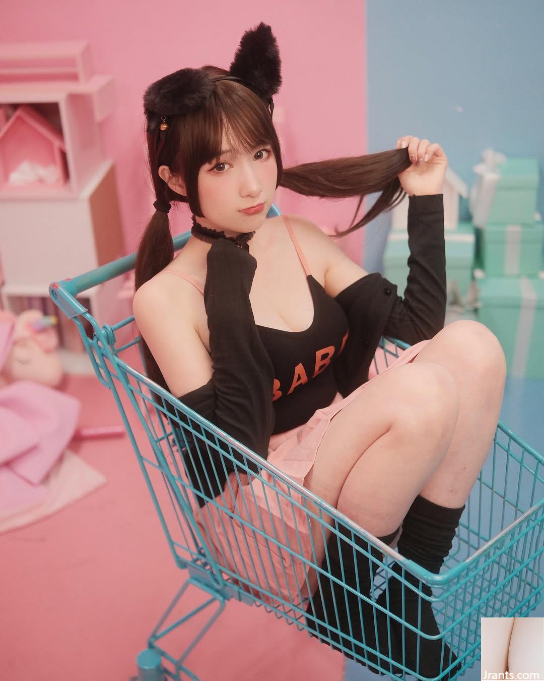 Cô gái nhà bên “Kezi KZI ngực khủng đỉnh cao quyến rũ say đắm (33P) - Ảnh 16