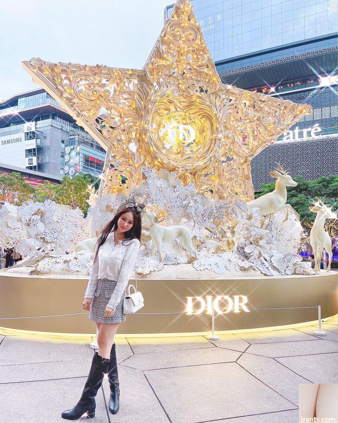 Góc nhìn xuất thần với làn da trắng ngần không thể chịu nổi bộ váy gợi cảm, quyến rũ của “Good Girl” I(35P) - Ảnh 24