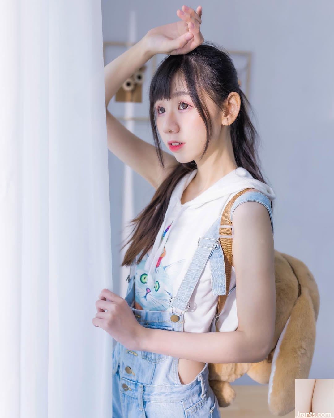 Em gái ngọt ngào giấu “bánh khoai tây”, bộ ngực đầy đặn và xinh đẹp không thể che giấu, và cô ấy cũng có đôi chân quyến rũ (23P) - Ảnh 2