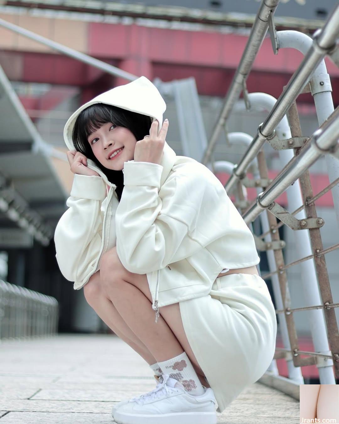 Super Eye -Catching “Jie Rong” bạn gái gốc (21p) - Ảnh 8