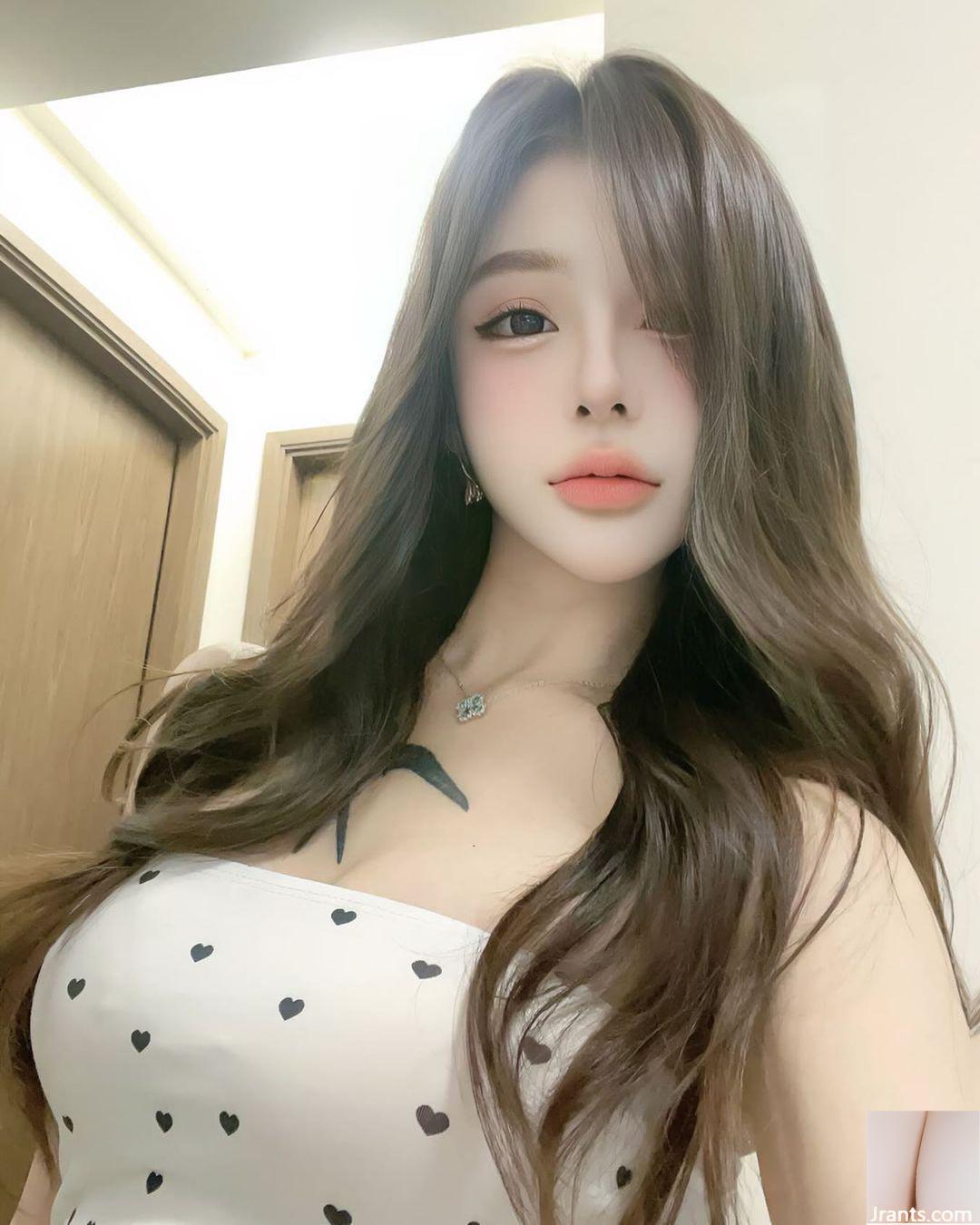 Khuôn mặt ngọt ngào “Qianqian” với những đường cong hoàn hảo siêu gợi cảm sẽ chữa lành vết thương cho bạn cả ngày (22P) - Ảnh 13