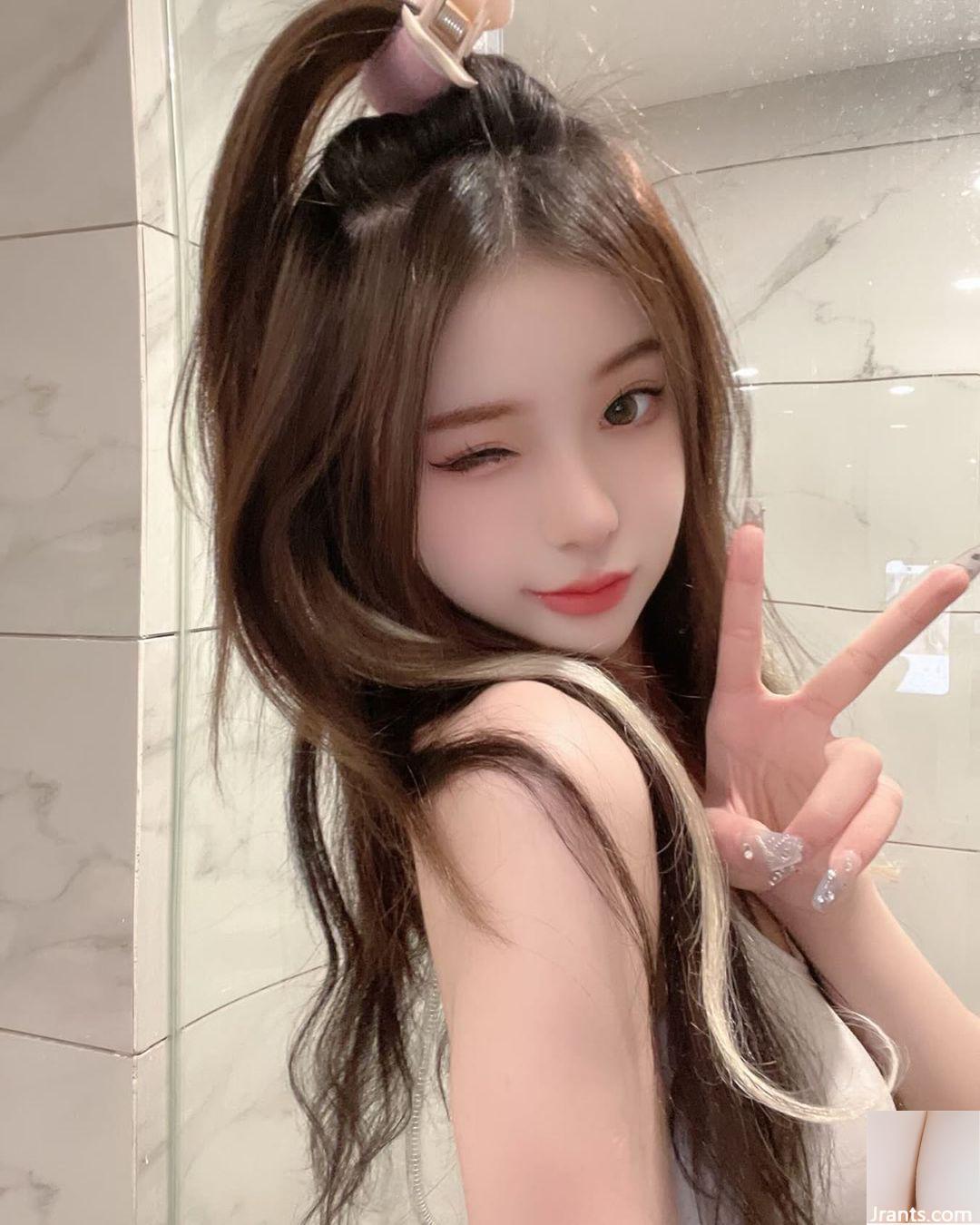 Khuôn mặt ngọt ngào “Qianqian” với những đường cong hoàn hảo siêu gợi cảm sẽ chữa lành vết thương cho bạn cả ngày (22P) - Ảnh 21