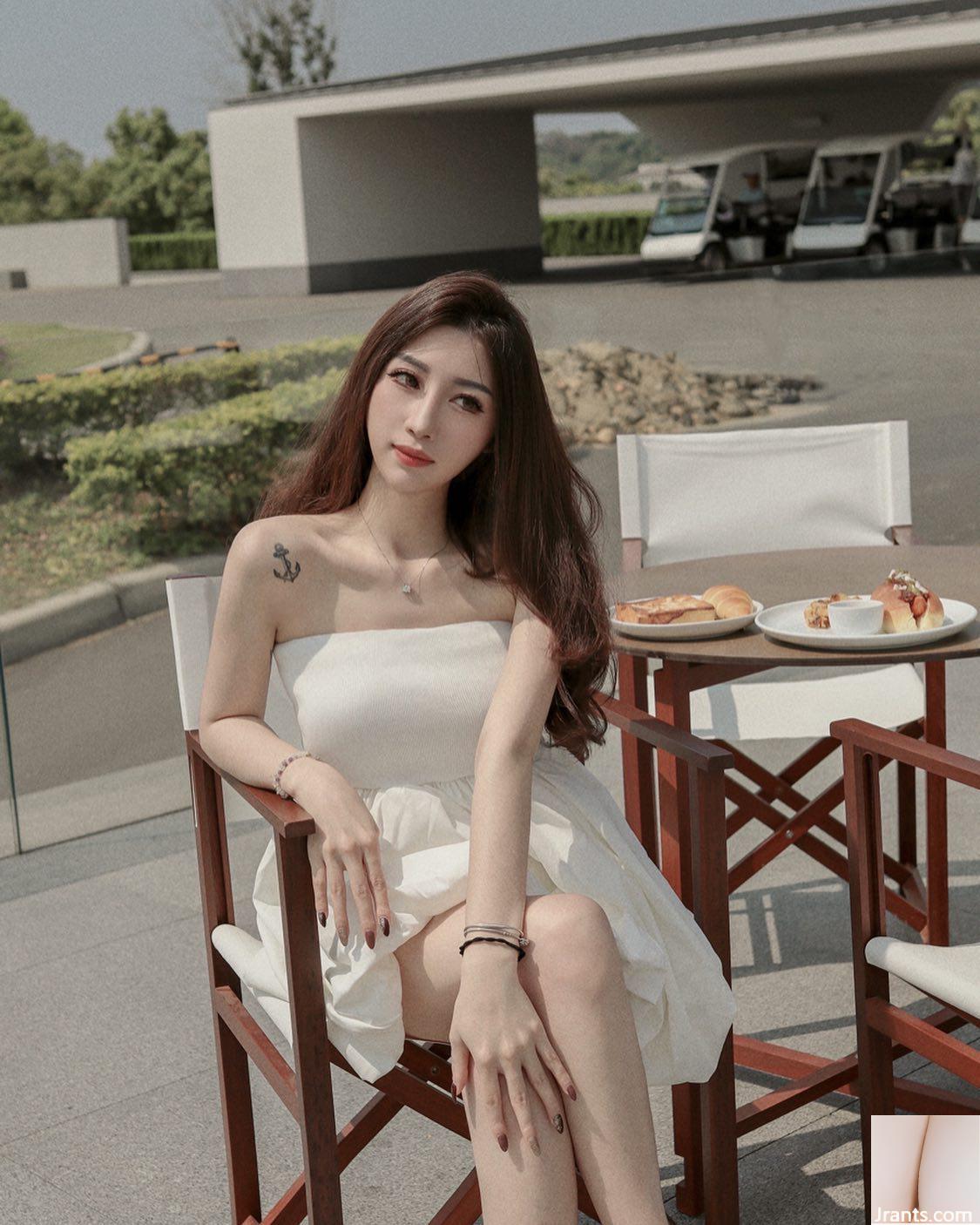 Bộ ngực xinh đẹp “Patty Hsu” hơi lộ bộ ngực thật quyến rũ và chết người (49P) - Ảnh 15