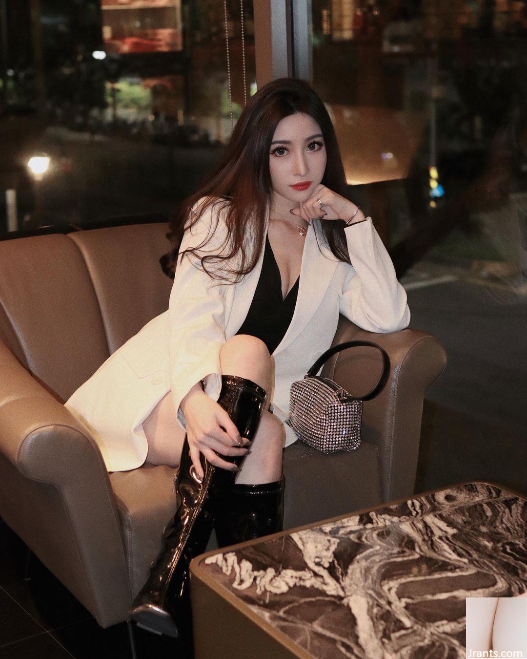 Bộ ngực xinh đẹp “Patty Hsu” hơi lộ bộ ngực thật quyến rũ và chết người (49P) - Ảnh 17